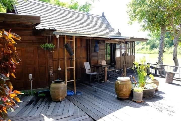 Rustic​ Charm​ Suphan​ Ban Tha Pong Exteriör bild