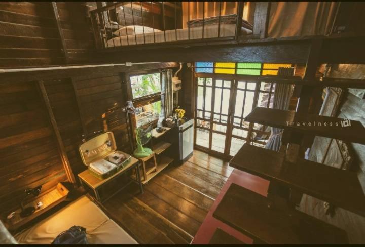 Rustic​ Charm​ Suphan​ Ban Tha Pong Exteriör bild